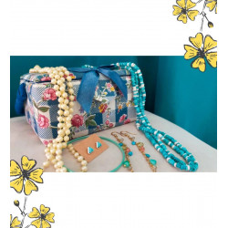 Coffret bijoux vintage & ethniques + boîte fleurie – idée cadeau bohème