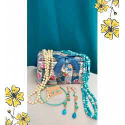 Coffret bijoux vintage & ethniques + boîte fleurie – idée cadeau bohème