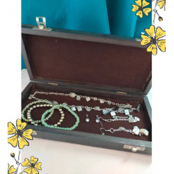 Mother-of-Pearl Jewelry Set + Vintage Wooden Box – Elegant Set & Bracelets