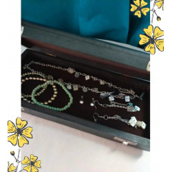 Mother-of-Pearl Jewelry Set + Vintage Wooden Box – Elegant Set & Bracelets