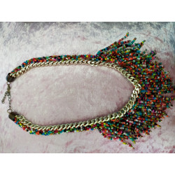 Collier plastron upcycling perles multicolores & chaîne dorée | Pièce unique bohème chic